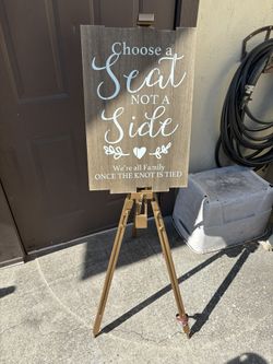 Wedding Decor With Easel 