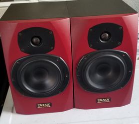 Tannoy Reveal Bookshelf speakers European Model