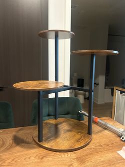 Indoor plant stand