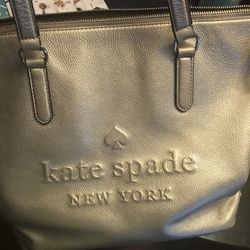 Good condition Kate Spade real purse