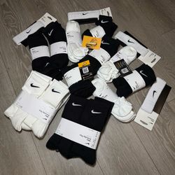 Nike Socks & Nike Headbands! Unisex Sizes