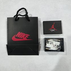 Nike SB / Jordan Keychains & Mini Shoebox Bag