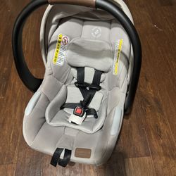Maxi Cosi Infant Car Seat 