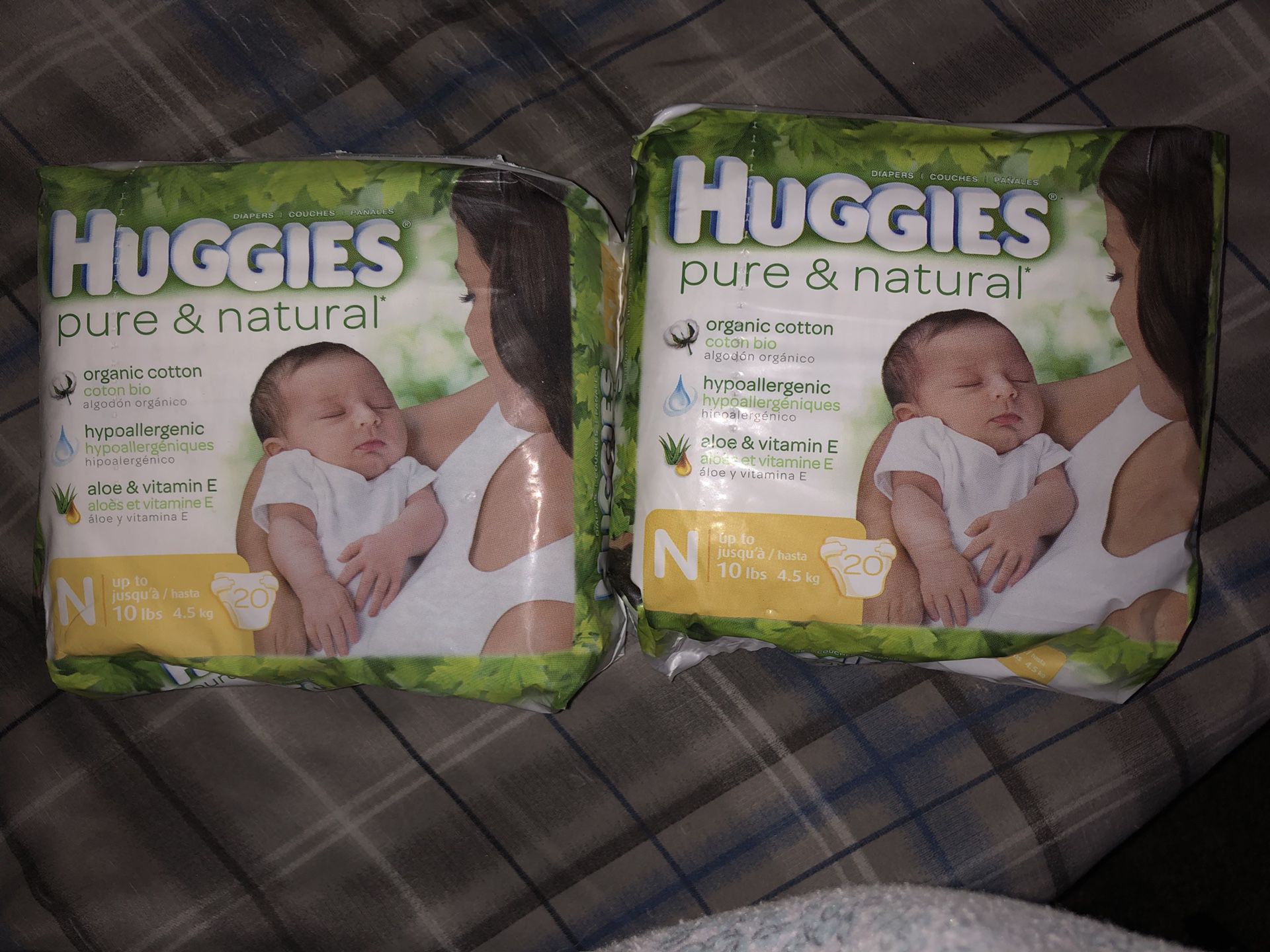 diapers huggies pure and natural newborn 20-Count