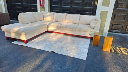 Beautiful cream L shape couch