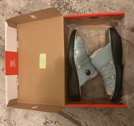 Women’s Leather Slide Sandals