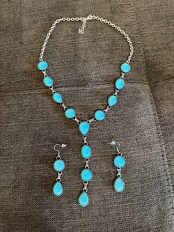 Montana West Rustic Couture Turquoise Necklace & Earrings Set