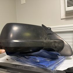 2007-2021 Toyota Tundra Rt Mirror