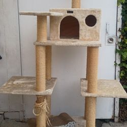 Armarkat Cat Hotel 