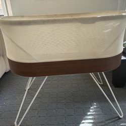 Happiest Baby Snoo Smart Sleeper