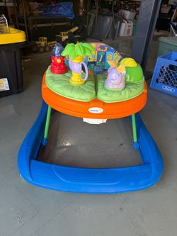 Safety 1st Baby Walker with Activity Tray