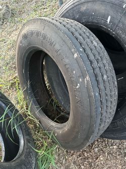 255/70r22.5