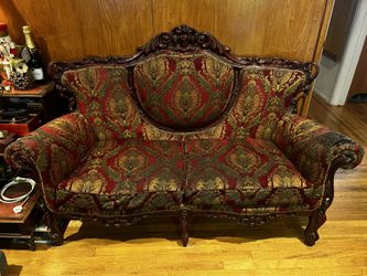 Vintage Love Seat