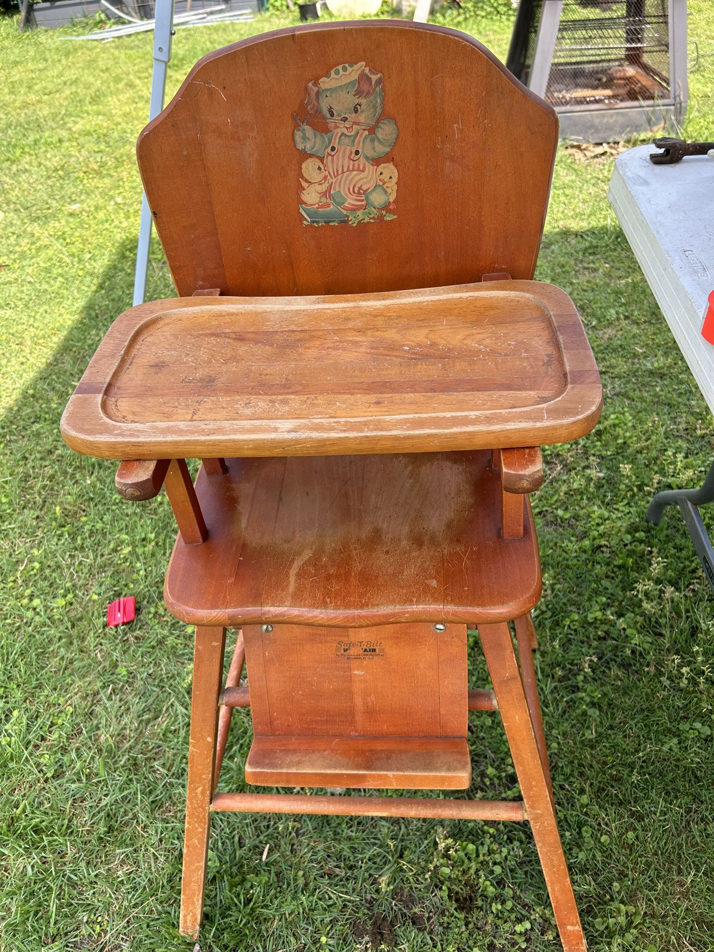 safe-t -bilt vintage hi chair