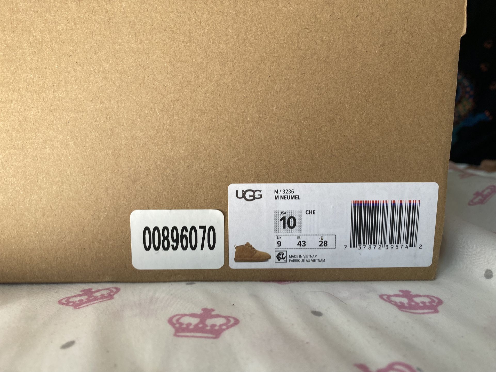 Men Uggs