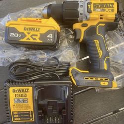 Dewalt Hammer drill With Battery And Charger 