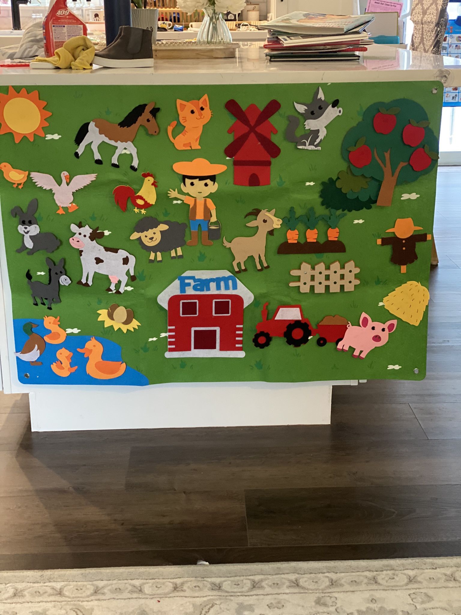 Montessori Felt Farm Story Board