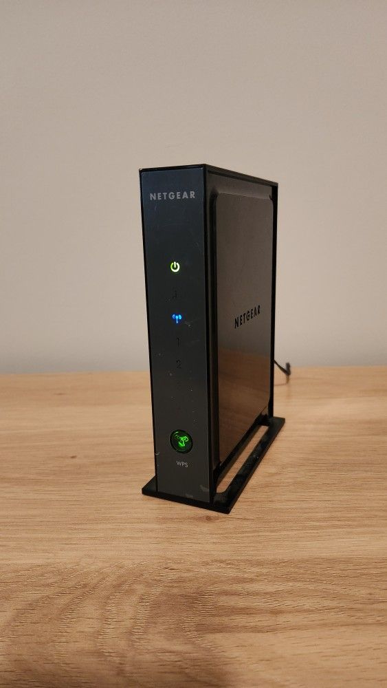 Netgear WNR2000v3 N300 Wireless Router