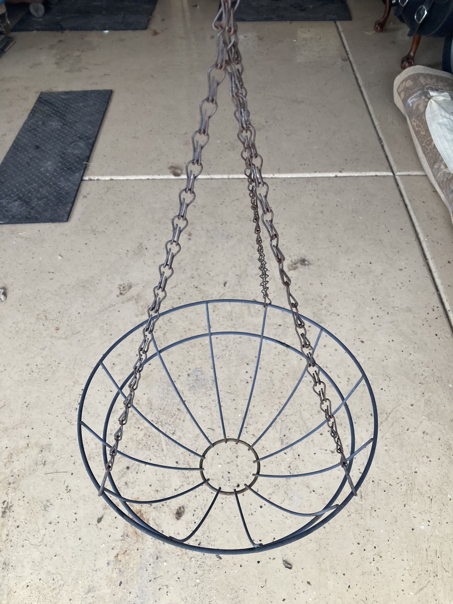 Metal Wire Hanging Plant Basket