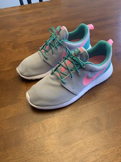 Nike Roshes