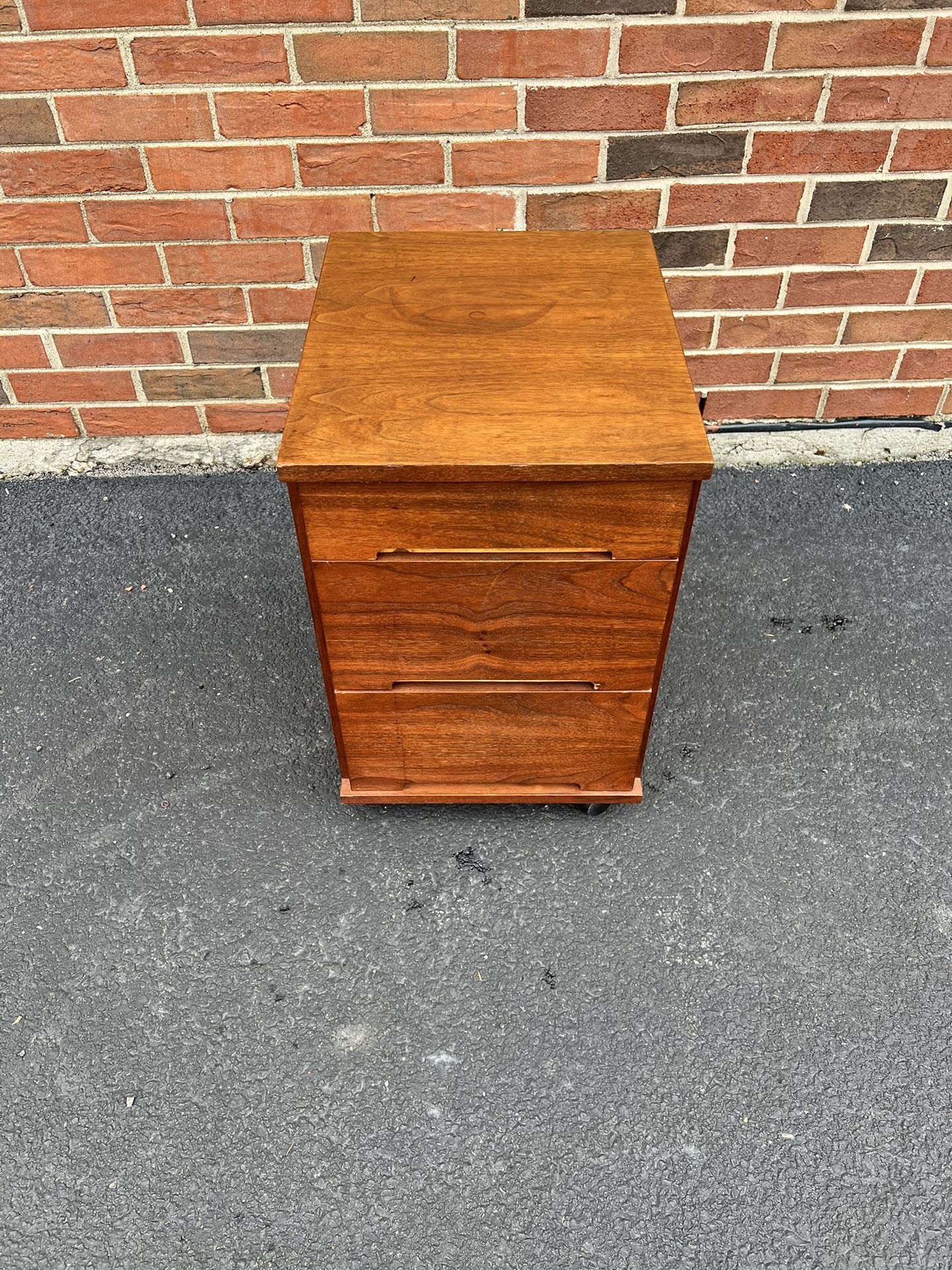 Mid Century FILE CABINET PEDESTAL