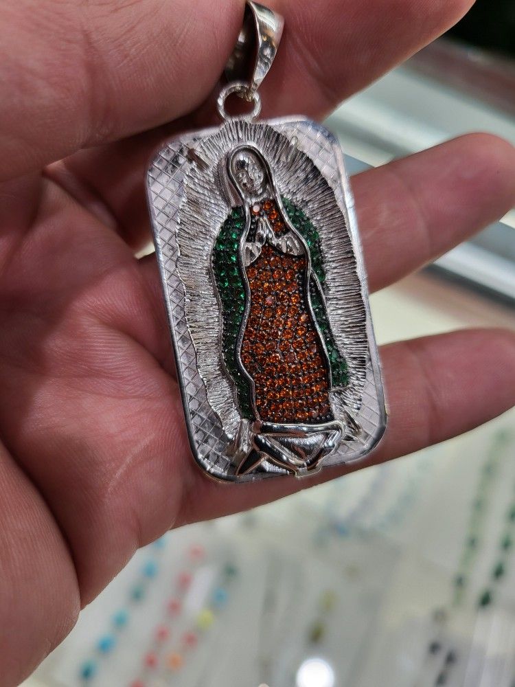 SILVER 9.25 PENDANT VIRGEN