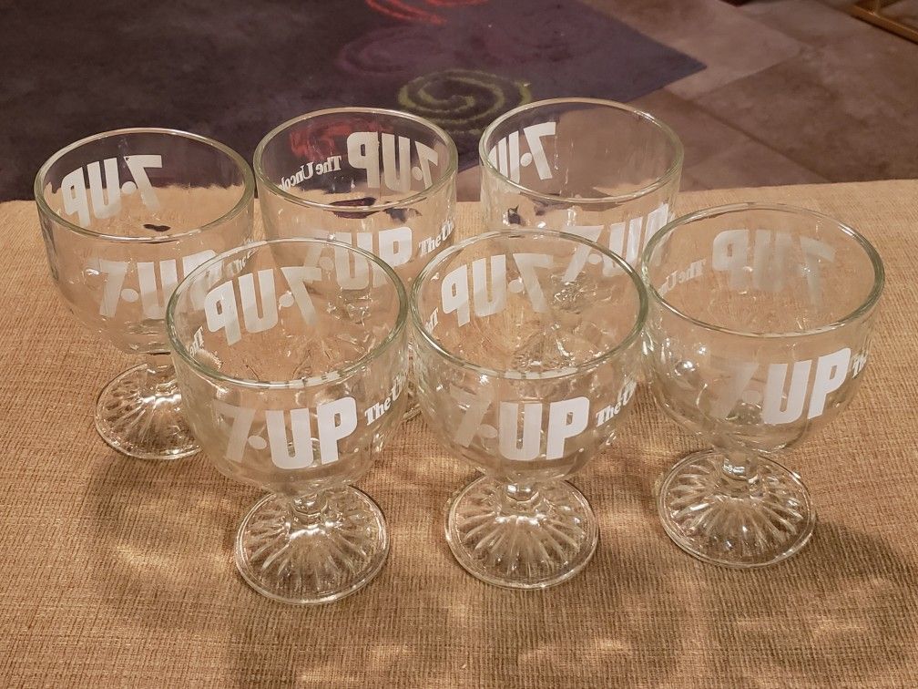 Six (6) Vintage 7-Up The Uncola Clear Glass Stem Goblets