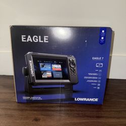 Lowrance Eagle 7 Fish Finder/Chartplotter with SplitShot HD Transducer