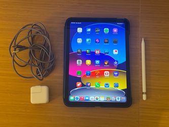 11th gen iPad 11 Inch (A16, 128GB) with Apple Pencil, Case, and Charger - works perfect, great condition!