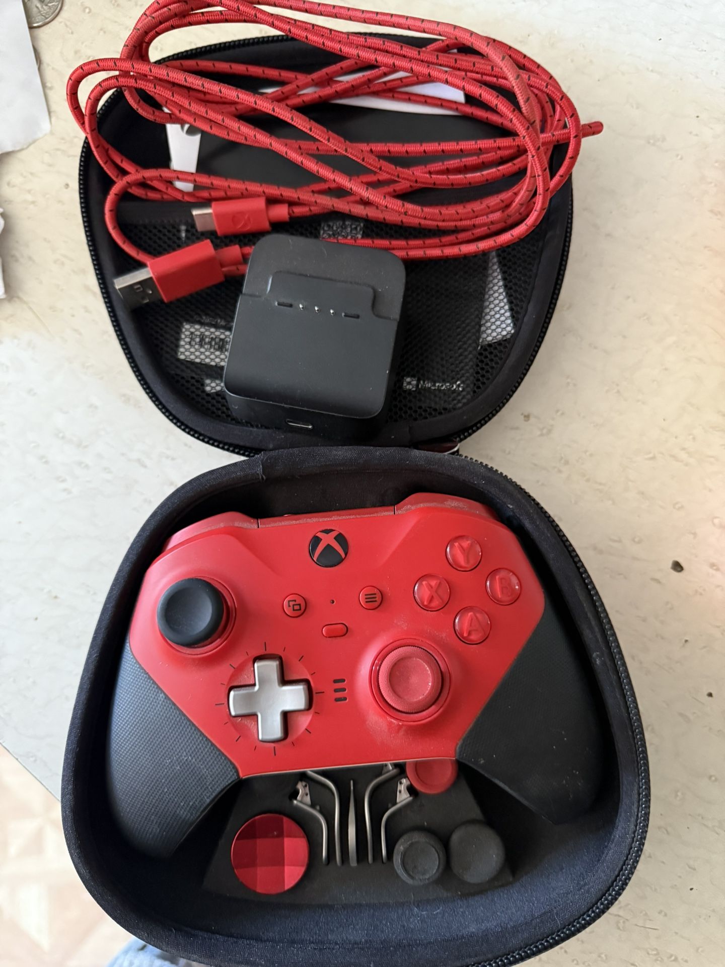 Xbox Elite Series 2 Pro Controller And Carrying Case W/Charger