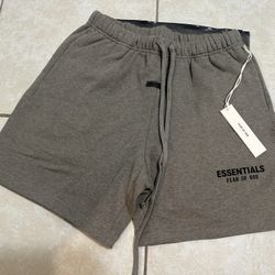 Essentials Fear of God Shorts "Dark Oatmeal" 