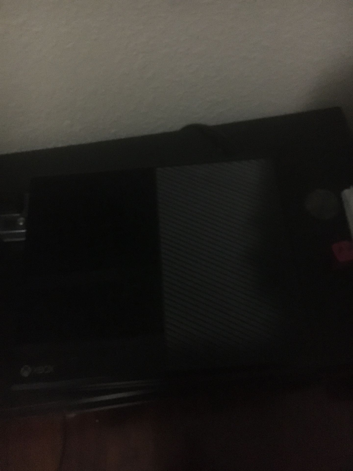 Xbox one with 4 games with custom controller