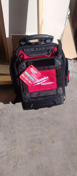 Milwaukee pack out Backpack