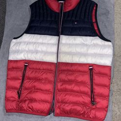 Tommy Hilfiger Vest Size L