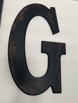 Letter “G” Decor Sign