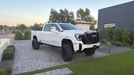 Lifted Paintmatch GMC Sierra Denali Ultimate 2500 HD