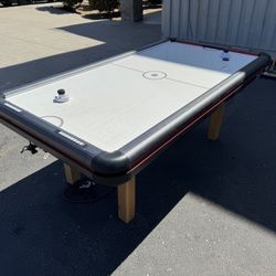 Air Hockey Table