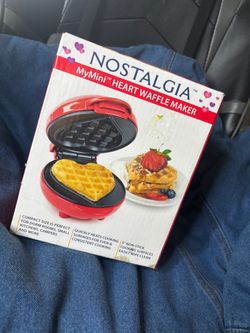 Nostalgia MyMini Heart Waffle Maker (Great Condition)