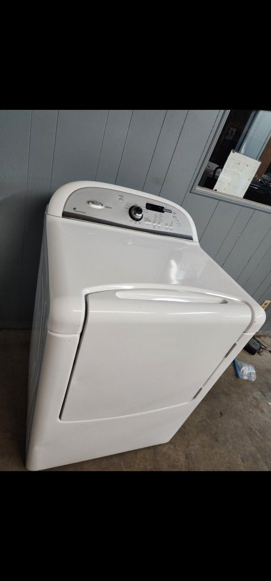 WHIRLPOOL ELECTRIC DRYER XL CAPACITY EXCELLENT CONDITION LARGE CAPACITY HEAVY DUTY DELIVERY AVAILABLE