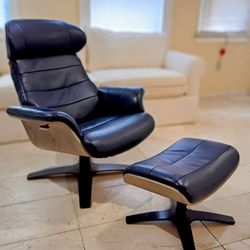 Leather Recliner With Foot Stóol 