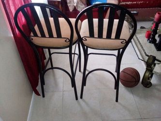 2 nice chair