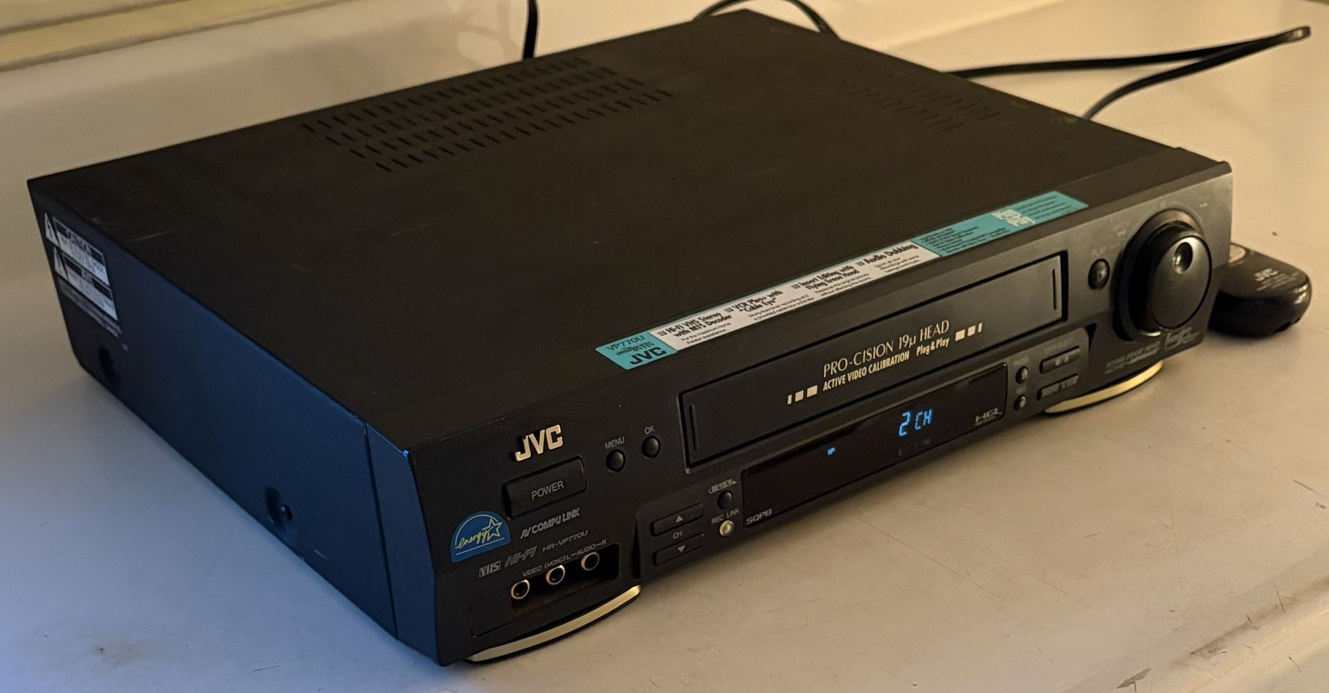 JVC 4 Head VCR Like NEW!