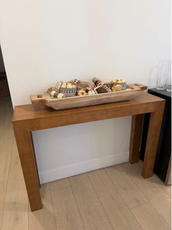 Console table
