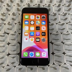 Factory unlocked apple iphone 8 64 gb, store warranty 