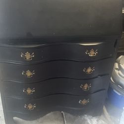 Secretary / Desk 