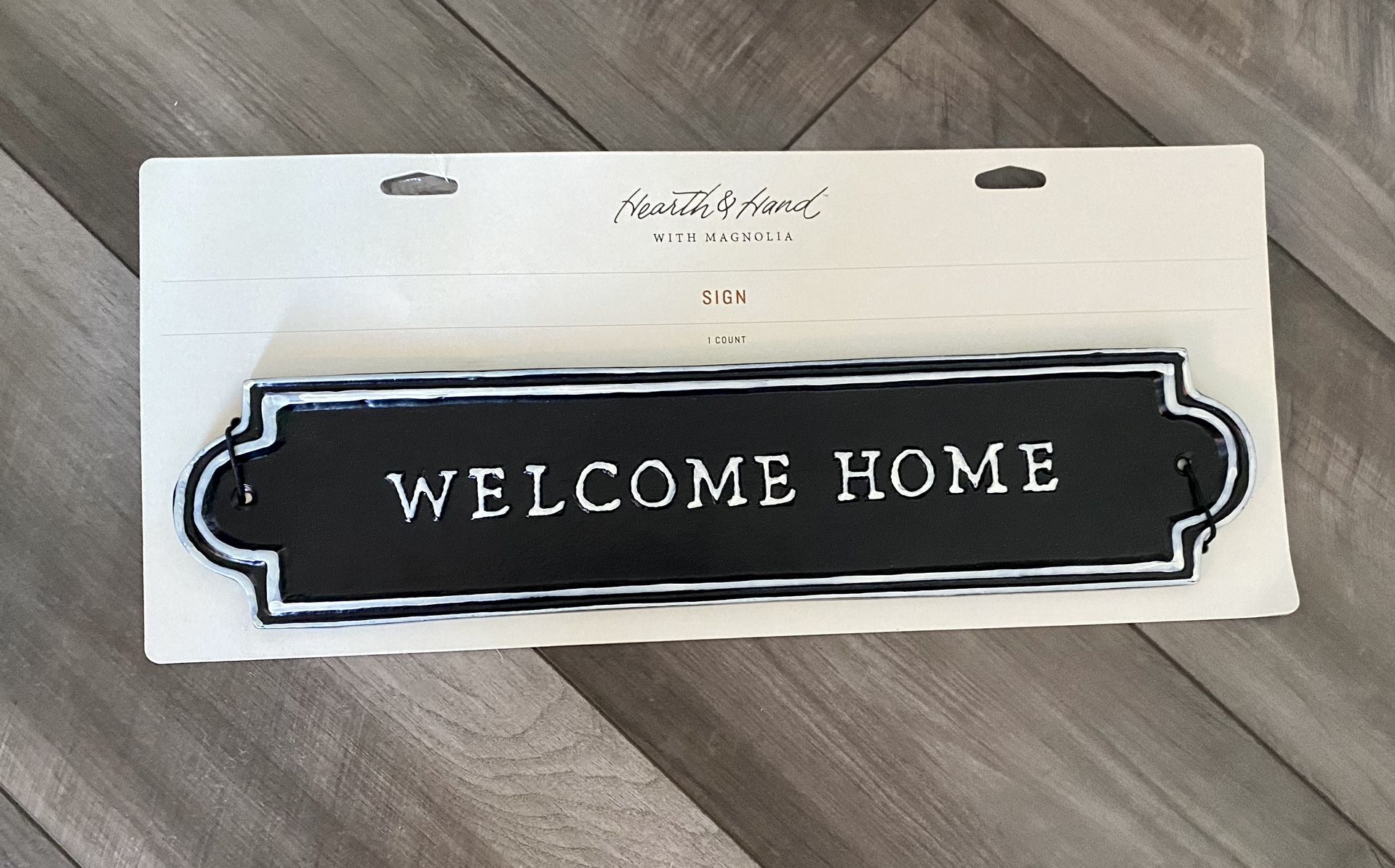 Hearth & Hand With magnolia Sign