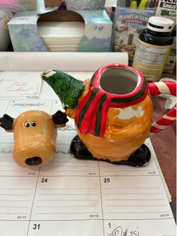 Antique Christmas rain deer tea pot..