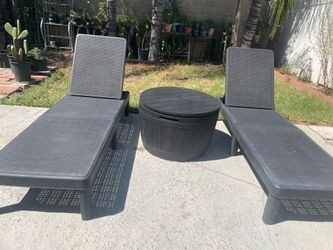 Chairs set of 3
