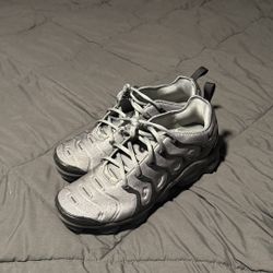 Gray/Black Nike Vapor Max