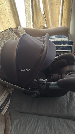 Nuna Pipa Aire Infant car seat
